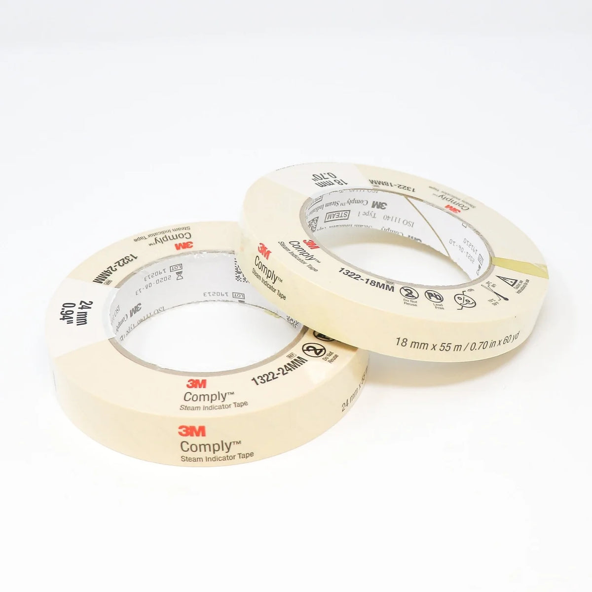 3M Comply 1322 steam indicator tape, 18 mm × 55 m. Lead-free tape seals sterilization packs and changes colour to indicate steam process exposure.